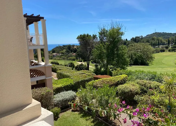 Cap Esterel Riviera * Saint-Raphael (Var)